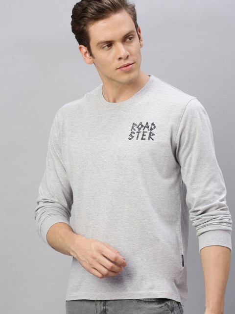 

Roadster Men Grey Printed Round Neck T-shirt
