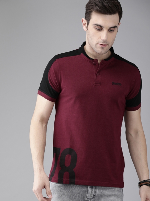 

Roadster Men Red Varsity Number Printed Mandarin Collar T-shirt