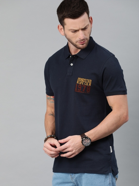 

Roadster Men Navy Blue Solid Polo Collar T-shirt