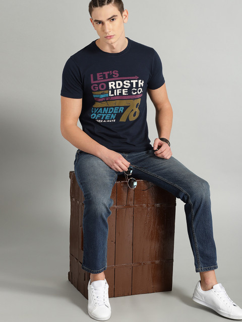 

Roadster Men Navy Blue Printed Round Neck T-shirt