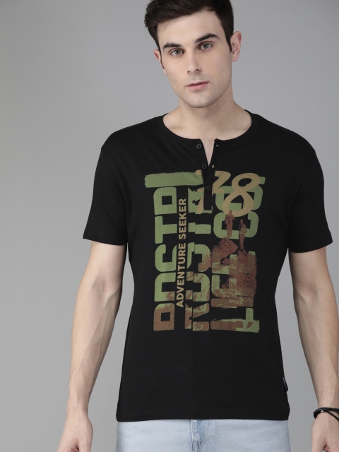 

The Roadster Lifestyle Co Men Black Brand Carrier Printed Henley Neck Pure Cotton T-shirt