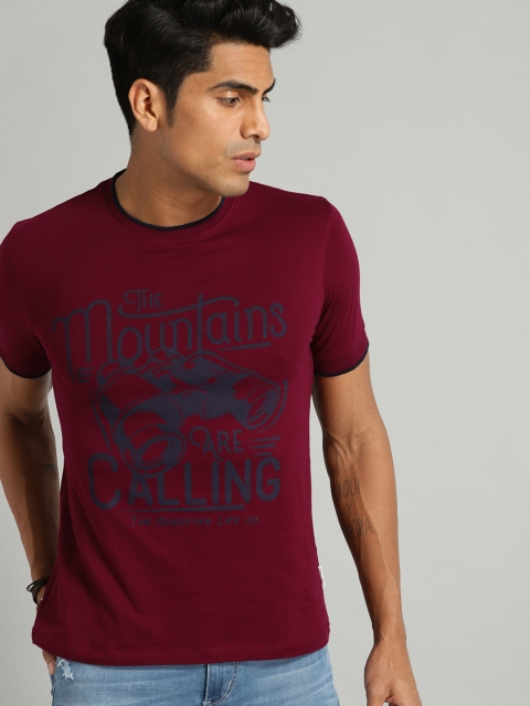 

Roadster Men Maroon Printed Round Neck T-shirt