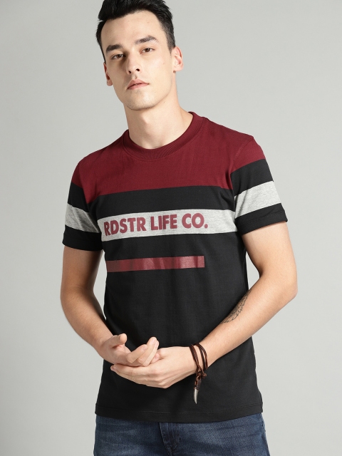 

Roadster Men Black & Maroon Striped Round Neck T-shirt
