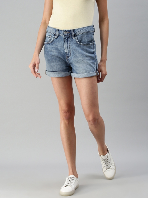 

Marks & Spencer Women Blue Washed Denim Shorts