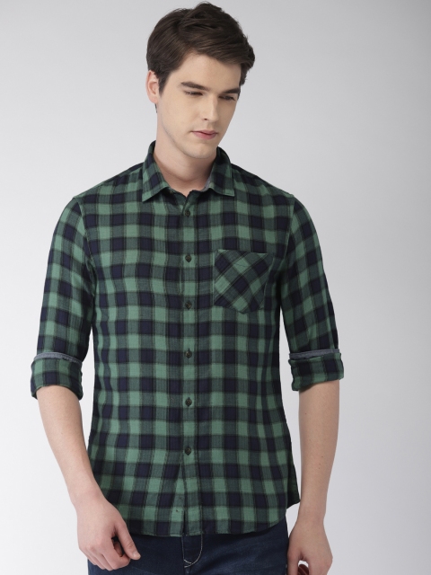 

Celio Men Green & Navy Slim Fit Checked Casual Shirt