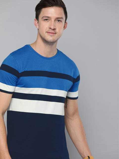 

Mast & Harbour Men Blue & White Striped Round Neck T-shirt