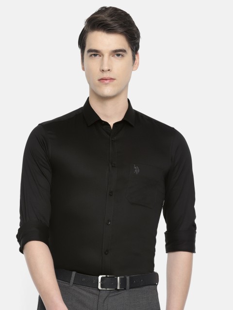 

U.S. Polo Assn. Men Black Slim Fit Solid Formal Shirt