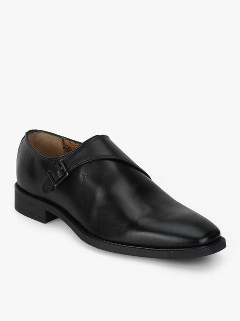

Van Heusen Men Black Formal Leather Derbys
