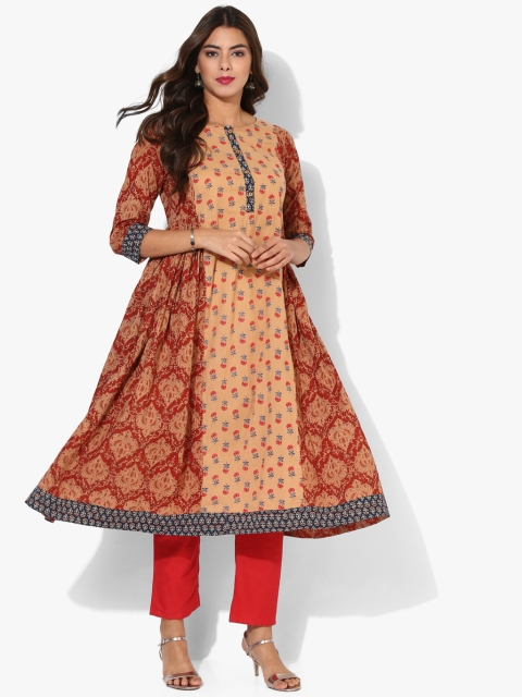 

Beige Prinetd Round Neck Flared Kurat With 3/4th Sleeves