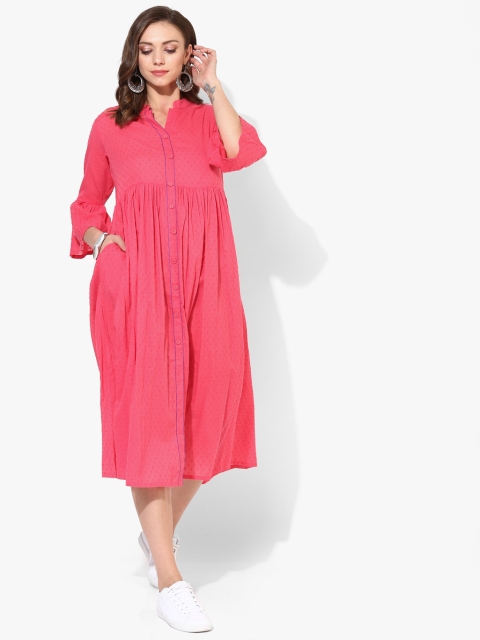 

Textured Mandarin Collar Flared Kurta With Full Button Placket Detail And 3/4th Sleeves, Pink