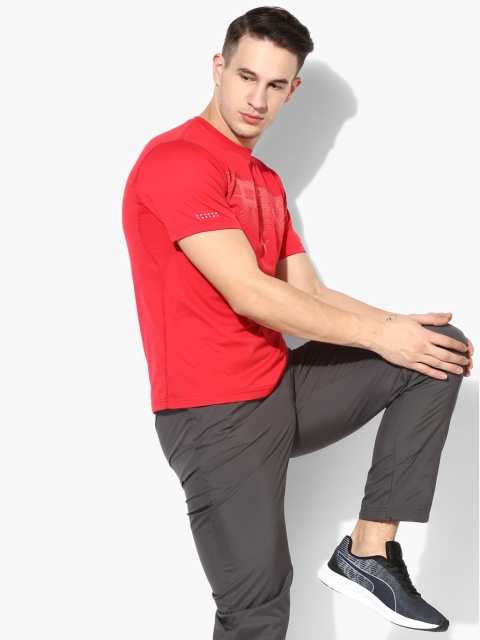 

Run S S Red Running Round Neck T-Shirt