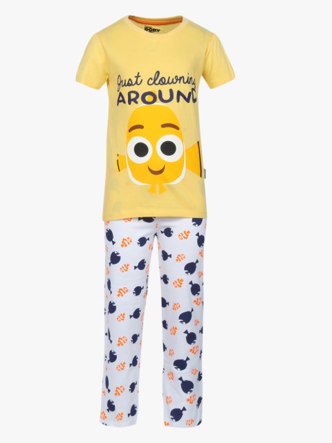 

Disney, Yellow