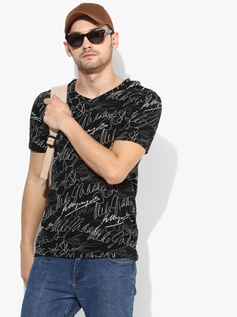 

Black Printed Regular Fit V Neck T-Shirt