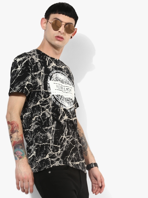 

Black Printed Regular Fit Round Neck T-Shirt