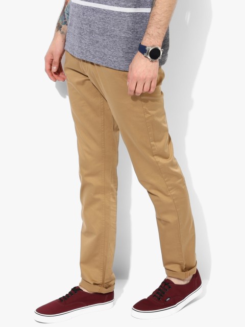 

Khaki Solid Regular Fit Chinos