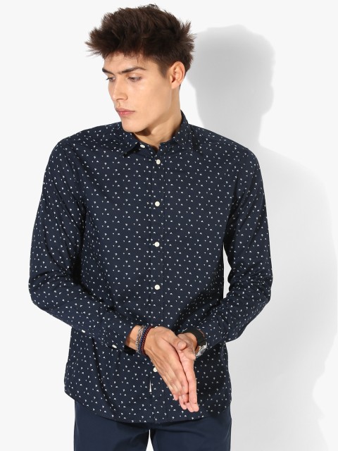 

Navy Blue Printed Slim Fit Casual Shirt