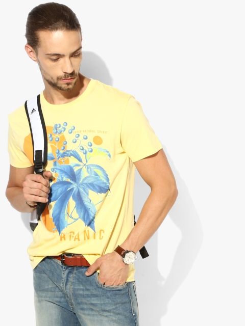 

Yellow Printed Regular Fit Round Neck T-Shirt