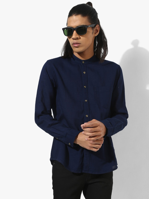 

Navy Blue Solid Regular Fit Casual Shirt