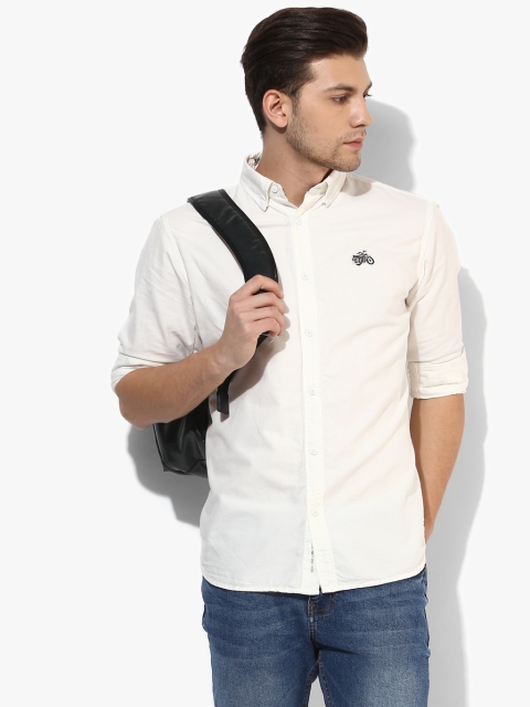 

White Solid Regular Fit Casual Shirt