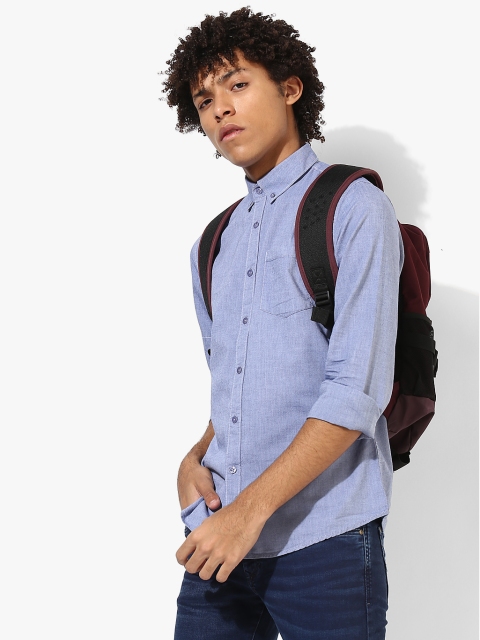 

Blue Solid Slim Fit Casual Shirt