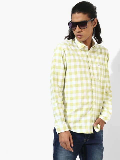 

Green Checked Regular Fit Casual Shirt