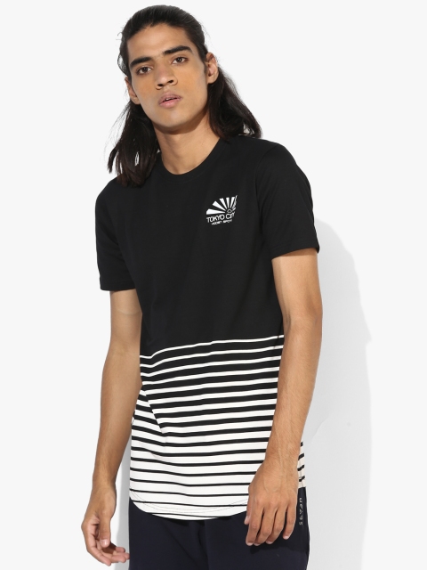 

Black Striped Regular Fit Round Neck T-Shirt