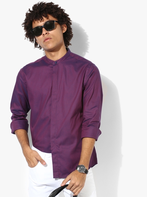 

Purple Textured Slim Fit Casual Shirt