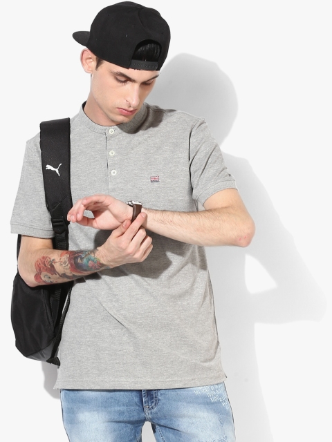 

Grey Solid Slim Fit Mandarint-Shirt