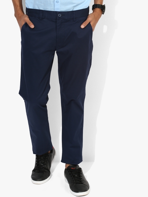 

Navy Blue Solid Slim Fit Chinos