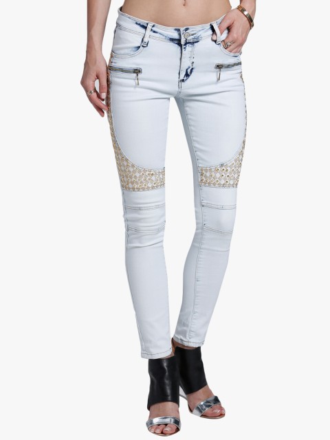 

Light Blue Embellished Mid Rise Skinny Fit Jeans