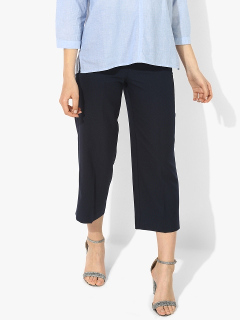 

Navy Blue Solid Regular Fit Chinos