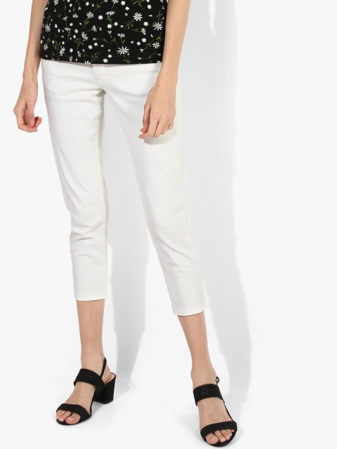 

Pepe Jeans Women White Skin Tight Skinny Fit Mid-Rise Stretchable Cropped Jeans