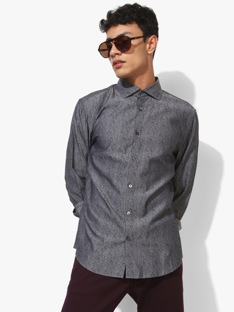 

Grey Textured Regular Fit Casual Shirt