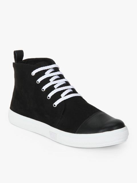

Black Casual Sneakers