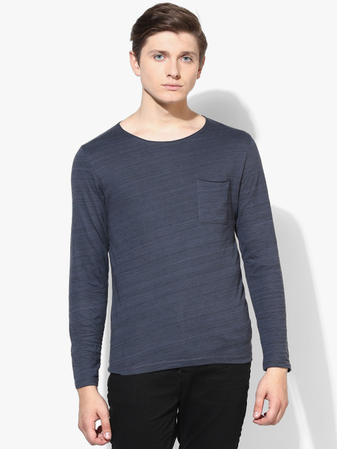 

Navy Blue Round Neck T-Shirt