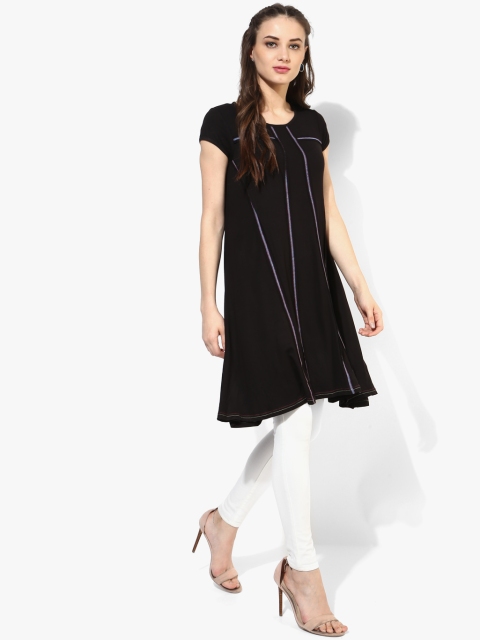 

Global Desi Black Solid Tunic