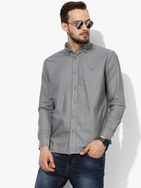 

Grey Solid Regular Fit Casual Shirt