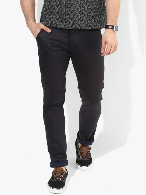 

Navy Blue Solid Slim Fit Chinos