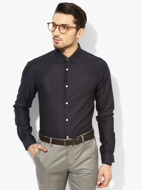 

Purple Checked Slim Fit Casual Shirt