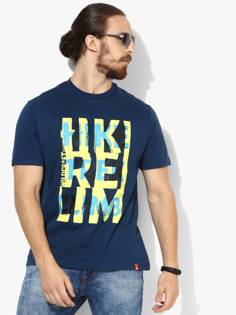 

Navy Blue Round Neck T-Shirt