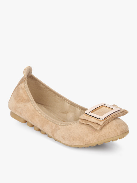 

Tan Bow Belly Shoes