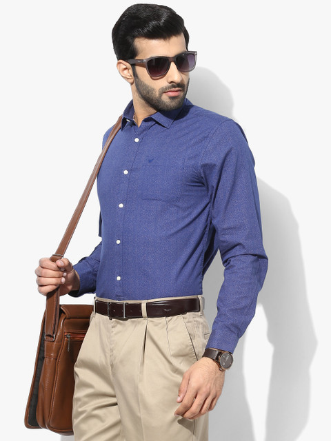 

Blue Textured Slim Fit Formal Shirt