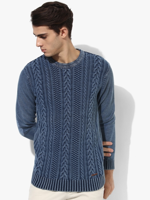 

Blue Solid Regular Fit Round Neck Sweater