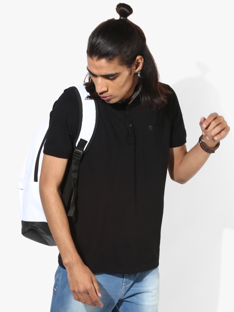

Black Solid Regular Fit Mandarin T-Shirt