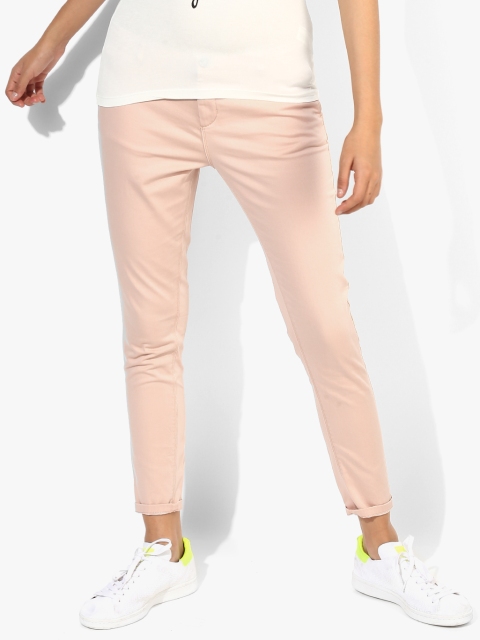 

Peach Solid Regular Fit Chinos
