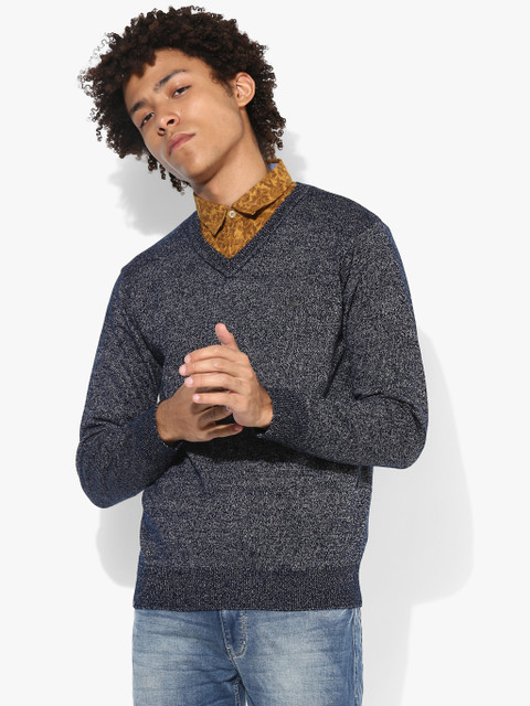 

Numero Uno Men Navy Blue Solid Sweater