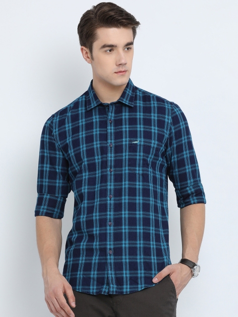 

Crocodile Men Blue Slim Fit Checked Casual Shirt