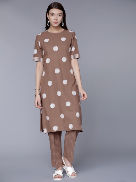 

Vishudh Women Brown & White Printed Kurta with Trousers