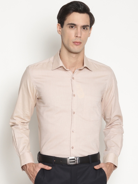 

IVOC Men Beige Smart Slim Fit Solid Formal Shirt