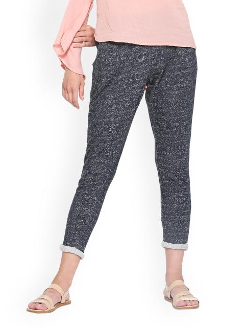 

People Women Grey Regular Fit Solid Trousers